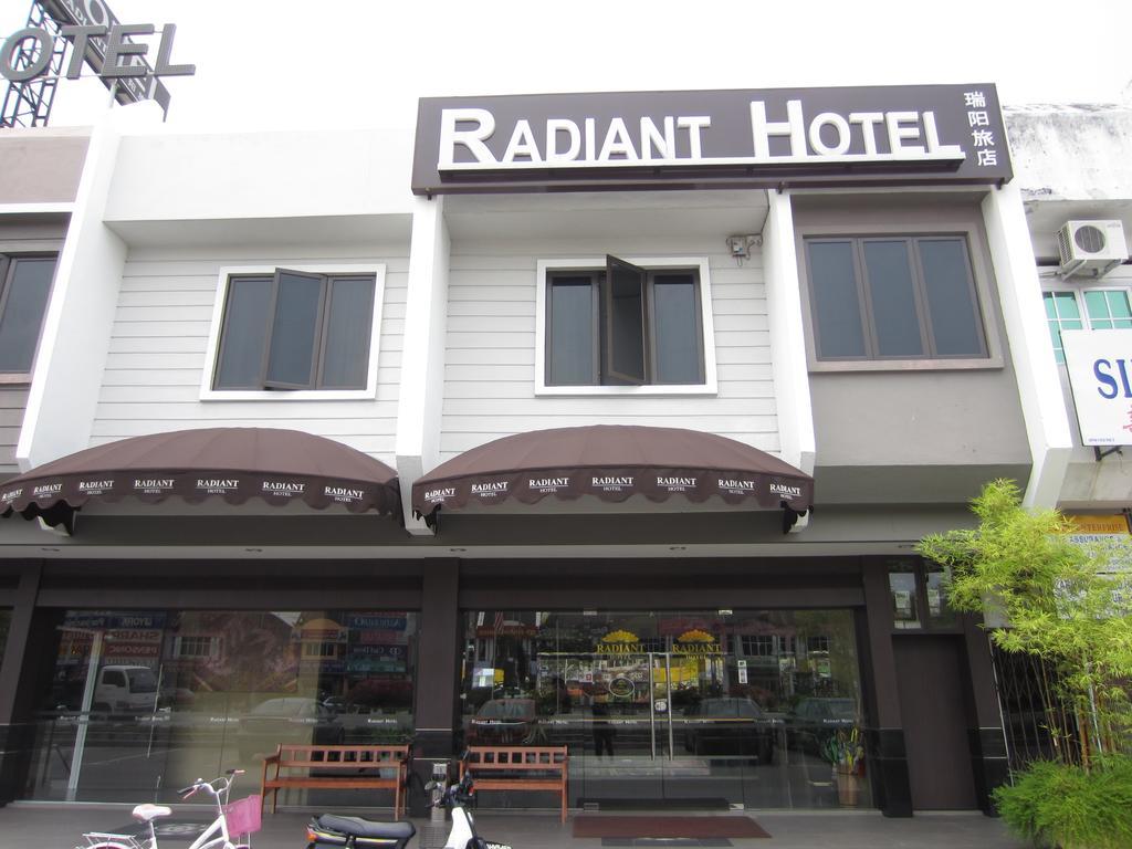 Radiant Hotel Sitiawan Dış mekan fotoğraf